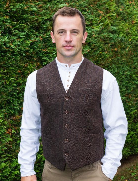 aran cashmere Tweed Herringbone Waistcoat - Brown