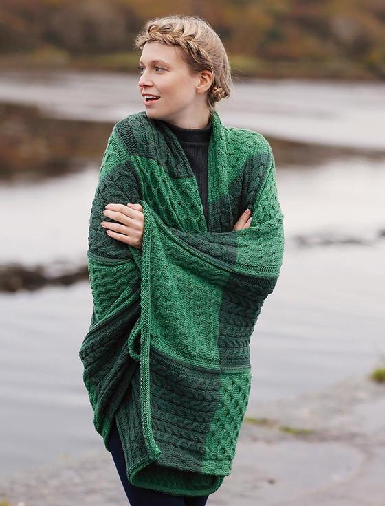 Aran Cashmere Two-Tone Aran Patchwork Throw