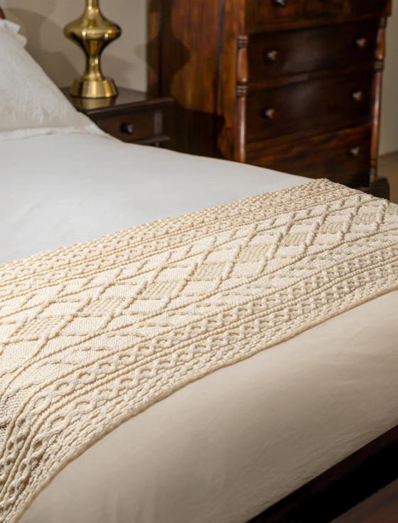 aran cashmere White Clan Aran Bed Runner