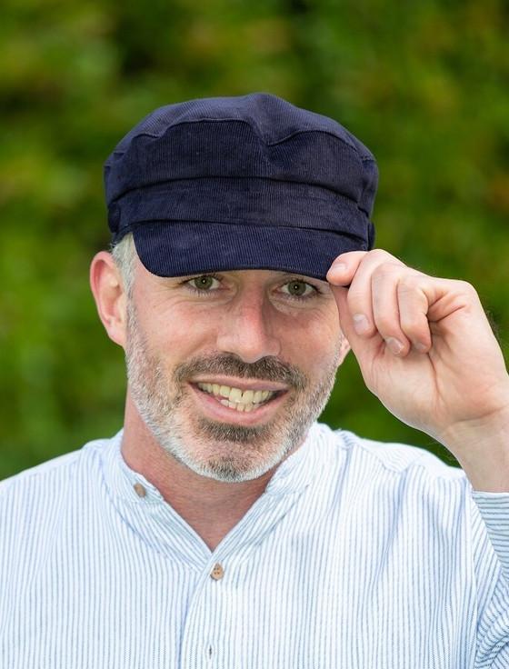 aran cashmere Wild Atlantic Skipper Cord Cap- Navy