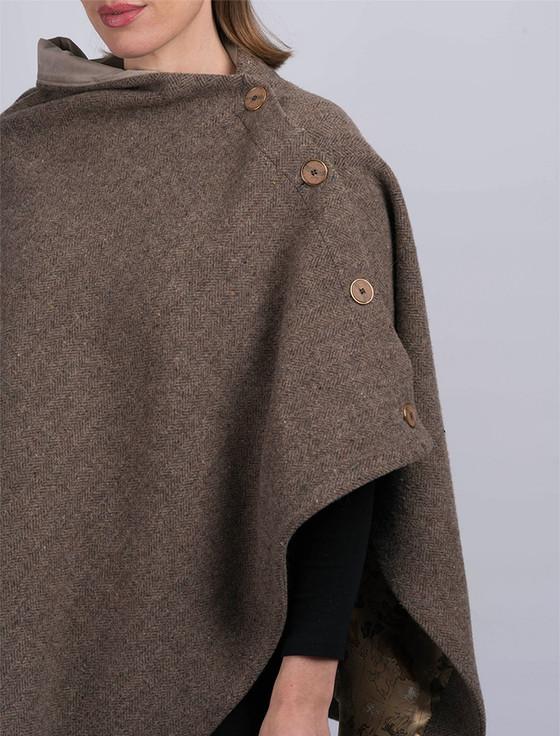 Aran Cashmere Women's Fawn Tweed Wool Poncho