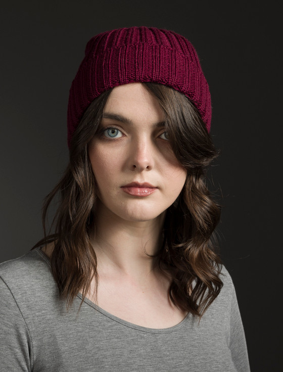 Aran Cashmere Women's Ribbed Merino Wool Hat