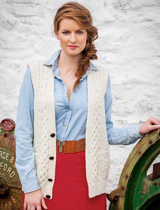Aran Cashmere Women's V-Neck Waistcoat‎‎