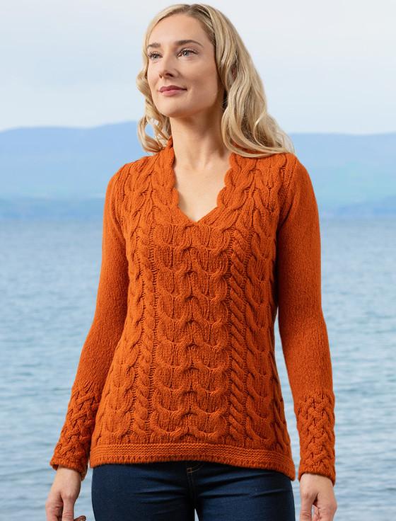 Aran Cashmere Wool Cashmere Cable V-Neck Sweater‎