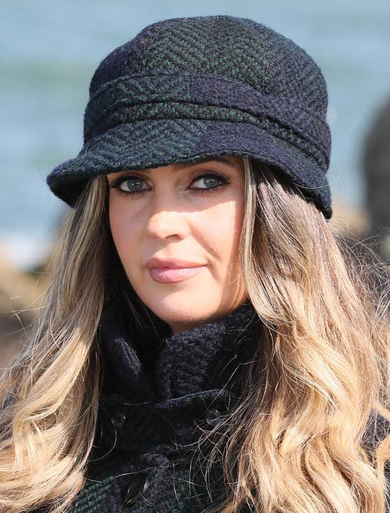 aran cashmere Wool County Hat - Donegal Blackwatch