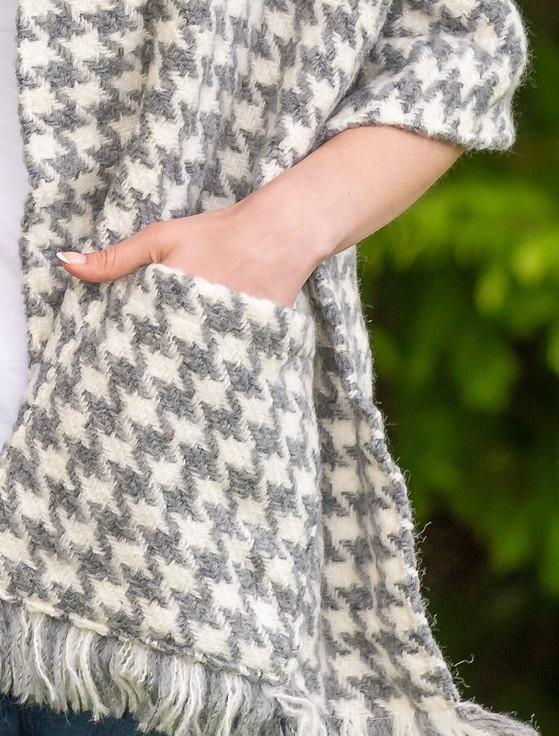 Aran Cashmere Wool Pocket Stole - Light Grey & Cream