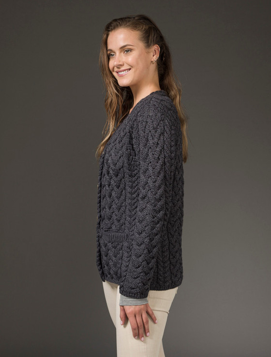 Aran Cashmere ‎‎Aran V-Neck ‎Button Up Cable Knit Cardigan