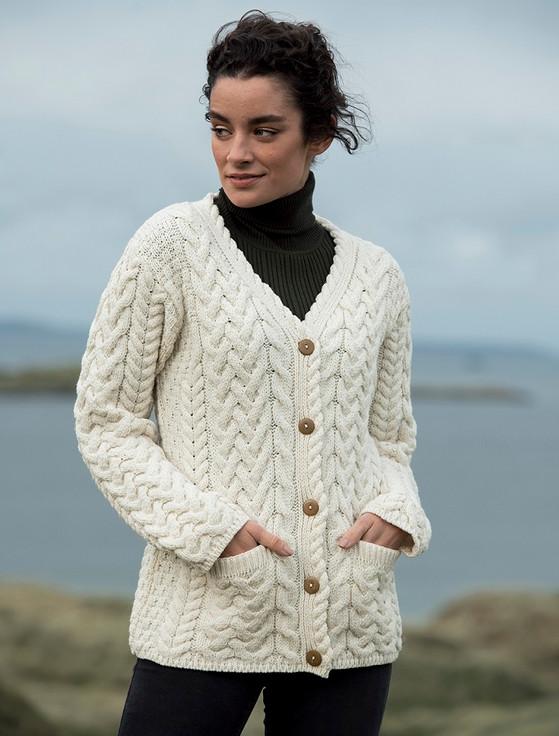 Aran Cashmere Aran V-Neck ‎Button Up Cable Knit Cardigan
