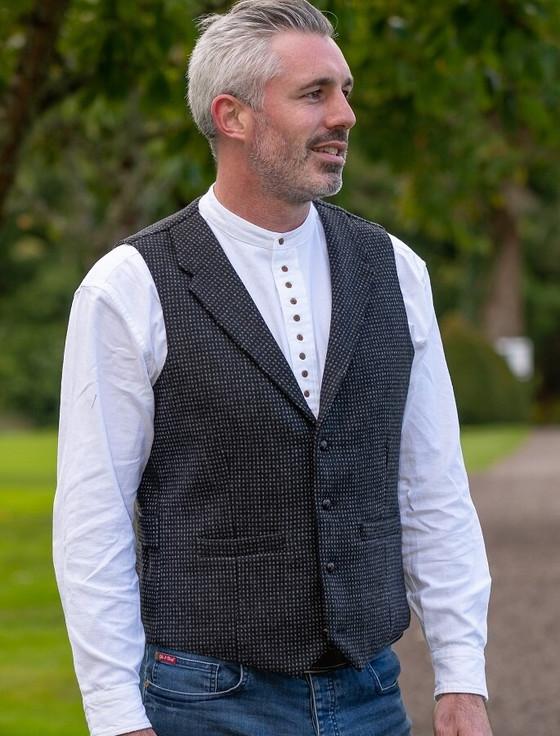 aran cashmere Black and Grey Night Check Tweed Waistcoat With Lapel