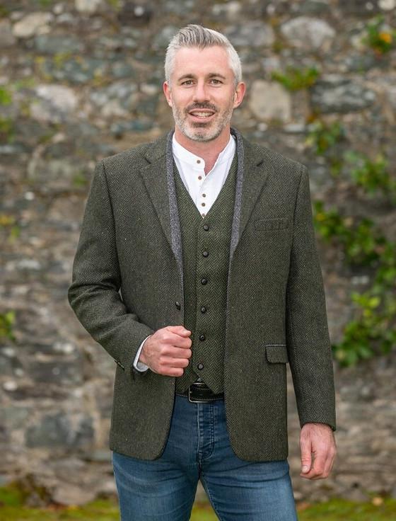 Aran Cashmere Casement Green Classic Fit Tweed Jacket