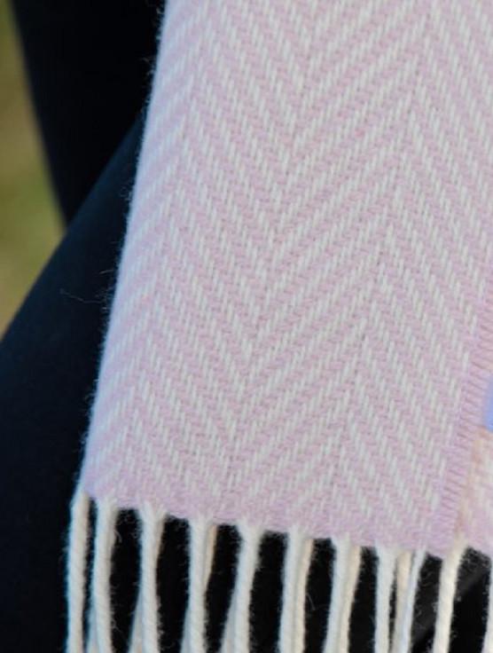 Aran Cashmere Cashmere Scarf - Pink & White Herringbone
