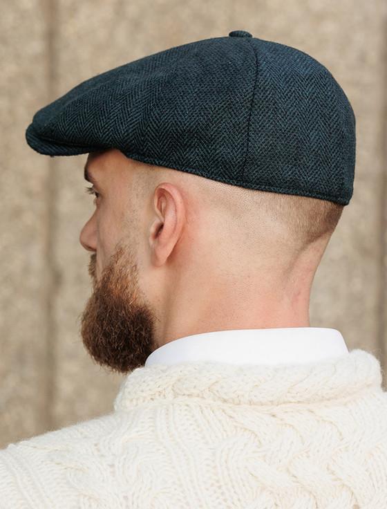Aran Cashmere Donegal Tweed 8 Piece Panel Cap - Blackwatch Twill