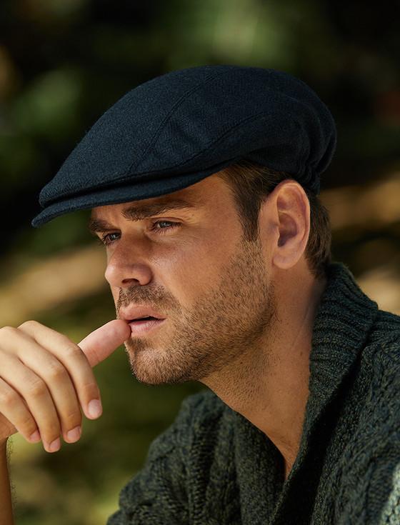 aran cashmere Donegal Tweed Flat Cap - Navy Herringbone