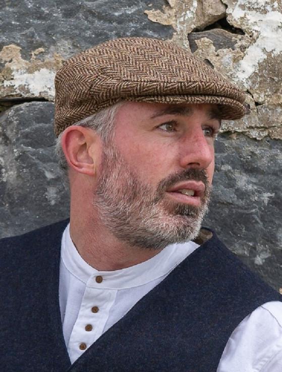 aran cashmere Donegal Tweed Herringbone Flat Cap - Brown