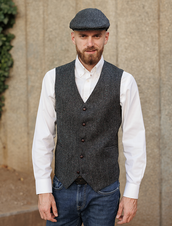 aran cashmere Donegal Tweed Waistcoat - Charcoal Fleck