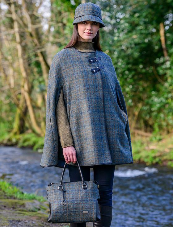 Aran Cashmere Emily Tweed & Leather Bag - Green Navy & Brown Plaid