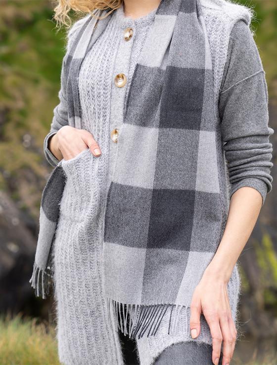 Aran Cashmere Fine Merino Plaid Scarf - Shades Of Grey