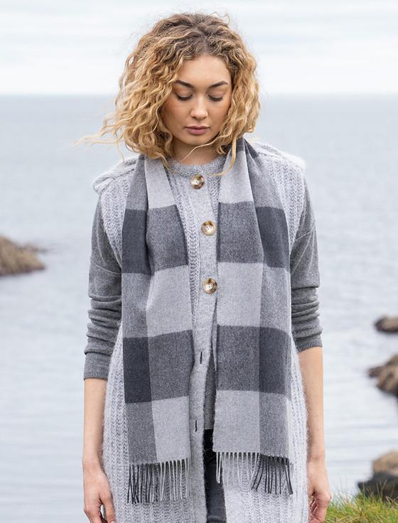 aran cashmere Fine Merino Plaid Scarf - Shades of Grey