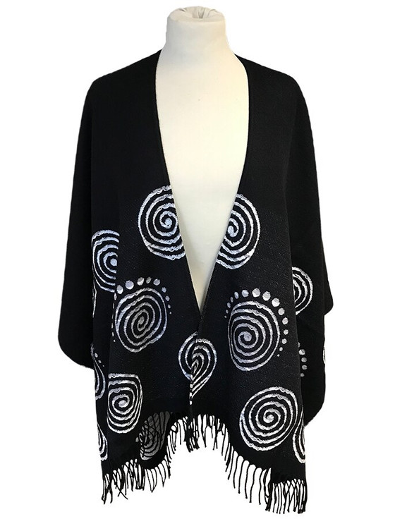 Aran Cashmere Fringed Celtic Spiral Shawl - Black & White