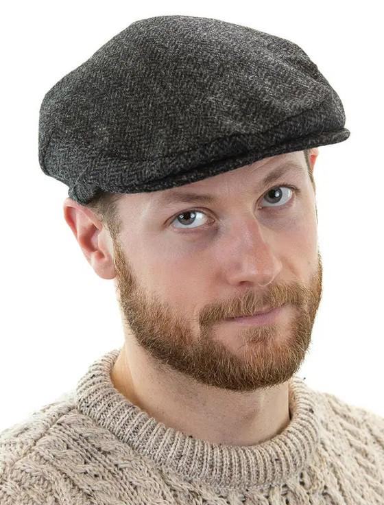 aran cashmere Irish Tweed Flat Cap - Charcoal/Black Herringbone
