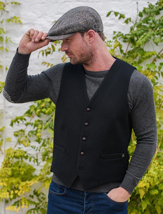 Aran Cashmere Irish Tweed Herringbone Waistcoat - Black