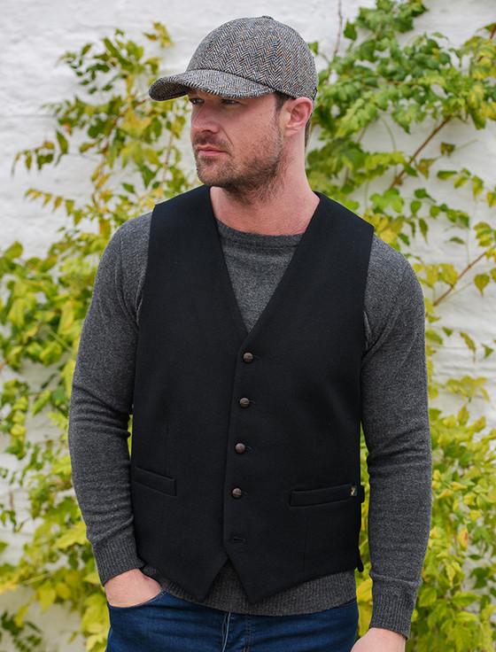 Aran Cashmere Irish Tweed Herringbone Waistcoat - Black
