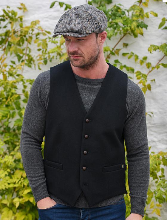 aran cashmere Irish Tweed Herringbone Waistcoat - Black