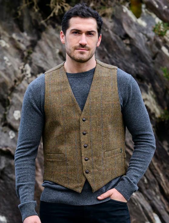 Aran Cashmere Irish Tweed Herringbone Waistcoat - Brown & Blue/Red Check