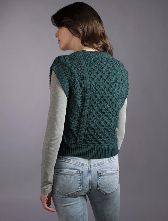 Aran Cashmere ‎La‎dies Cro‎pped V-N‎‎eck Aran Sw‎ea‎ter Vest‎