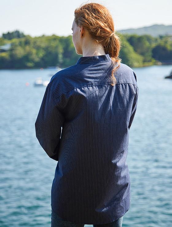 Aran Cashmere Ladies Comfort Cotton Grandfather Shirt - Navy & White Stripe