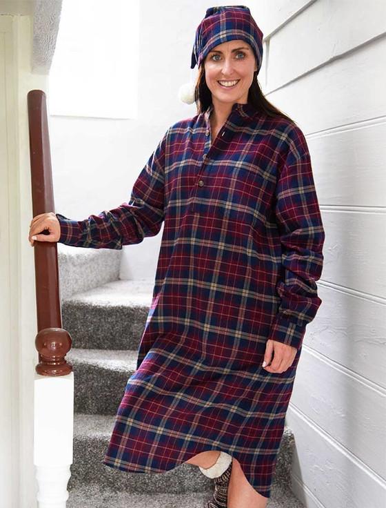 Aran Cashmere Ladies Cotton Flannel Nightshirt - Maroon Navy