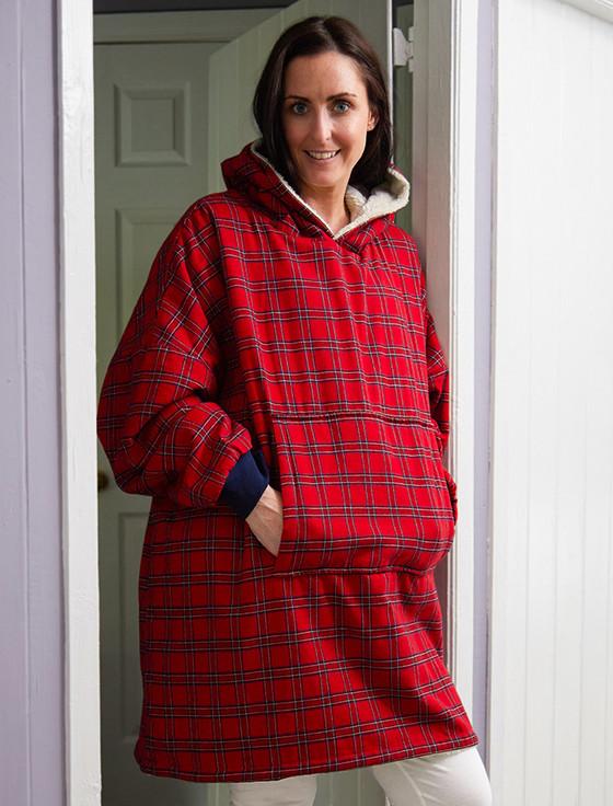 aran cashmere Ladies Irish Flannel Lounge Hoodie - Red Tartan