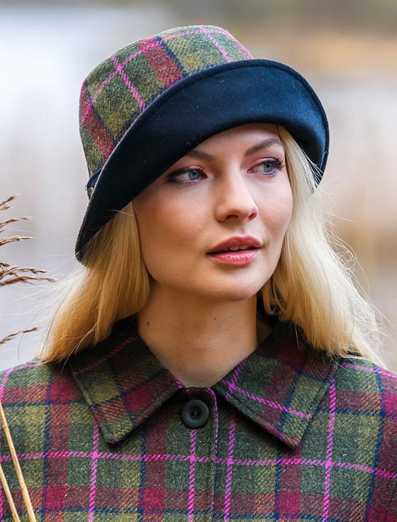 aran cashmere Ladies Tweed Clodagh Cap - Green Red & Pink