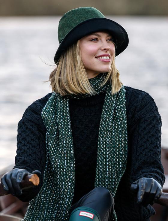 Aran Cashmere Ladies Tweed Clodagh Cap - Green & Yellow