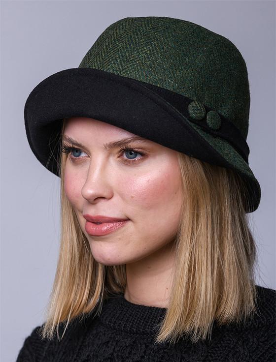 aran cashmere Ladies Tweed Clodagh Cap - Green & Yellow