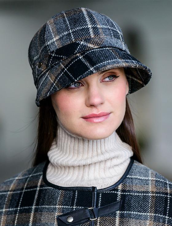 Aran Cashmere Ladies Tweed Flapper Cap - Grey & Black Plaid