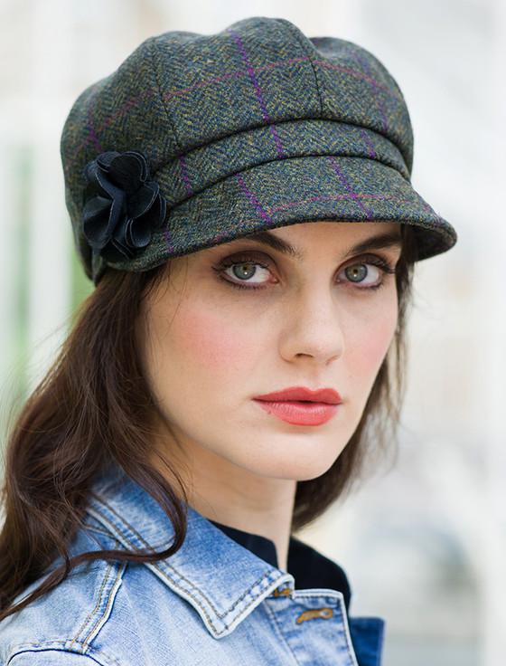 aran cashmere Ladies Tweed Newsboy Hat - Forest Green