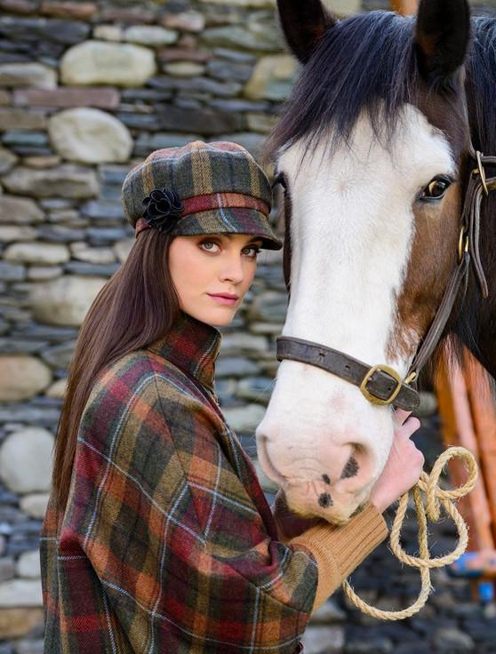 Aran Cashmere Ladies Tweed Newsboy Hat - Green Brown & Mustard Plaid