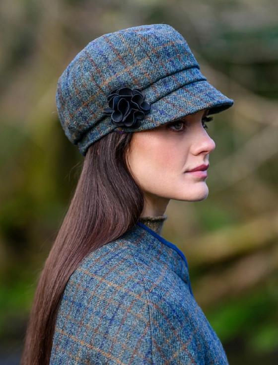 Aran Cashmere Ladies Tweed Newsboy Hat - Green Navy & Brown Plaid