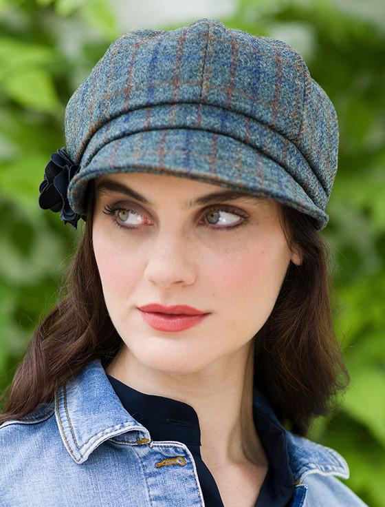 aran cashmere Ladies Tweed Newsboy Hat - Green Navy & Brown Plaid