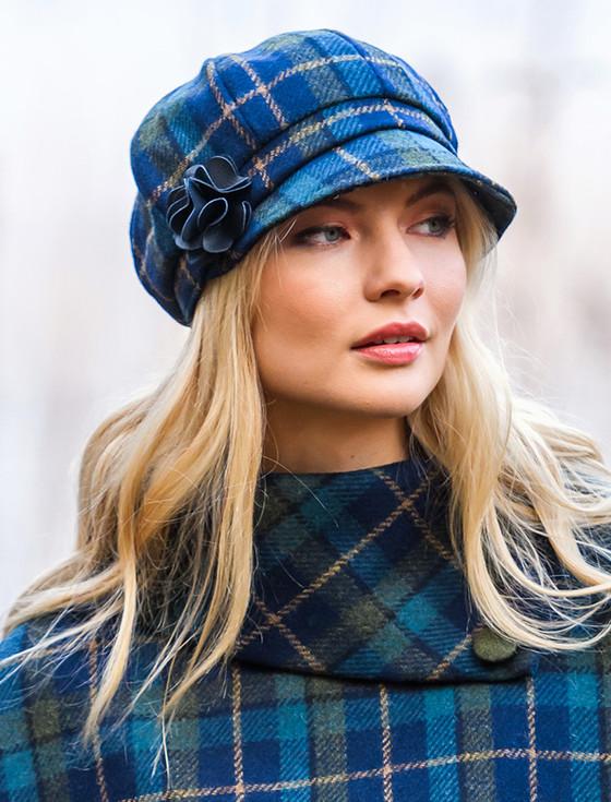 aran cashmere Ladies Tweed Newsboy Hat - Navy Sky & Green