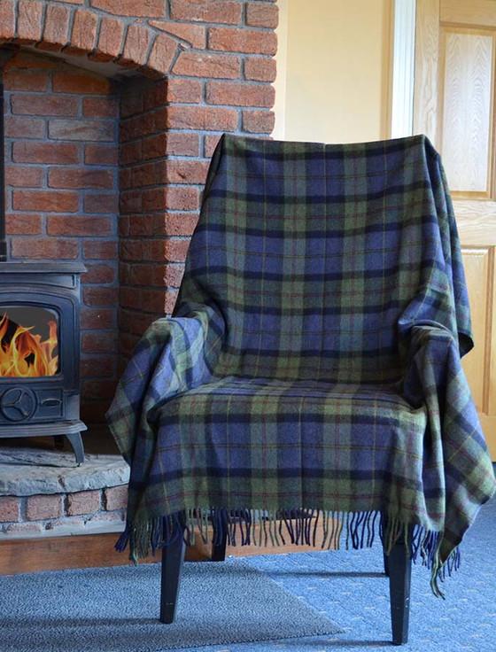 Aran Cashmere Lambswool Plaid Throw - Olive Blue Black