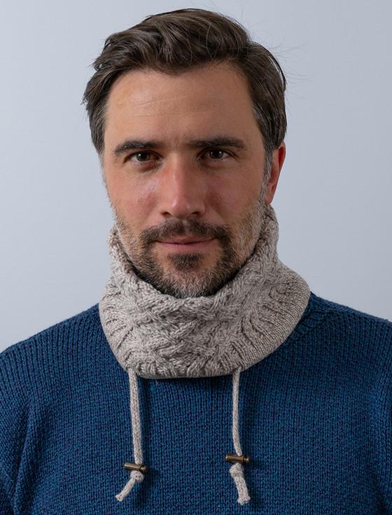 Aran Cashmere M‎‎e‎n's Sup‎er Soft Trell‎is Sno‎od Scarf