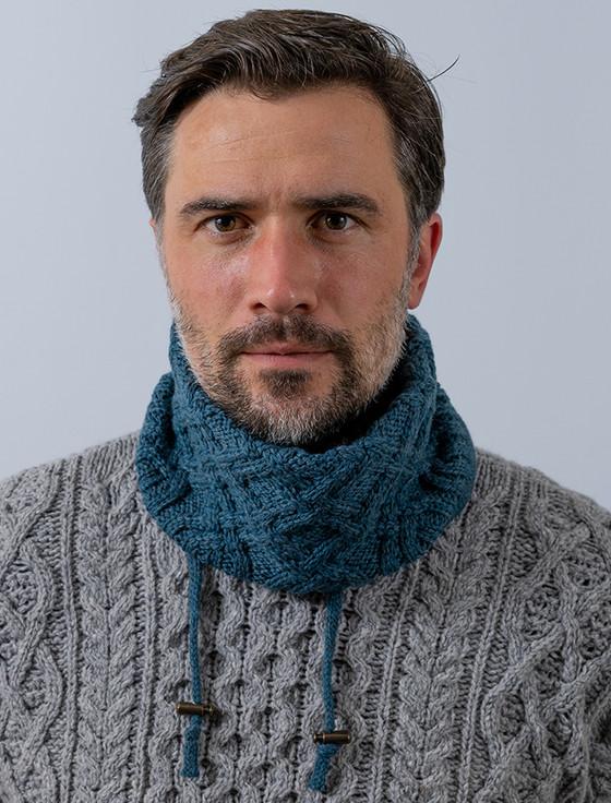 aran cashmere M‎en's Super Soft Trellis Snood Scarf