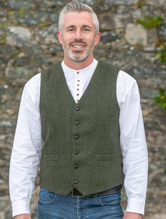 aran cashmere McDonagh Tweed Herringbone Wool Waistcoat