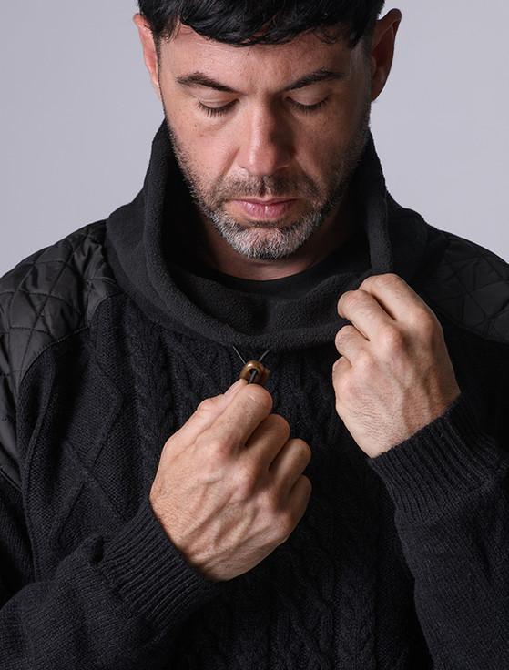 Aran Cashmere Men's Aran Diamond Draw-String Sweater