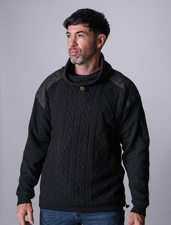 aran cashmere Men's Aran Diamond Draw-String Sweater