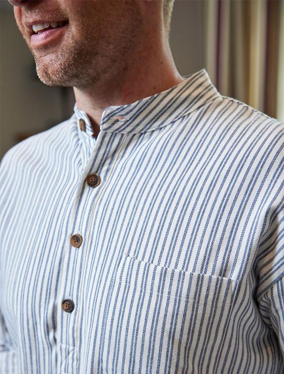 Aran Cashmere Men's Cotton Flannel Nightshirt - Blue Stripe