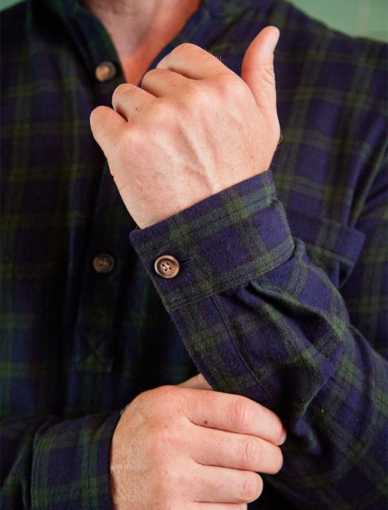 Aran Cashmere Men's Cotton Flannel Nightshirt - Green Blackwatch Tartan