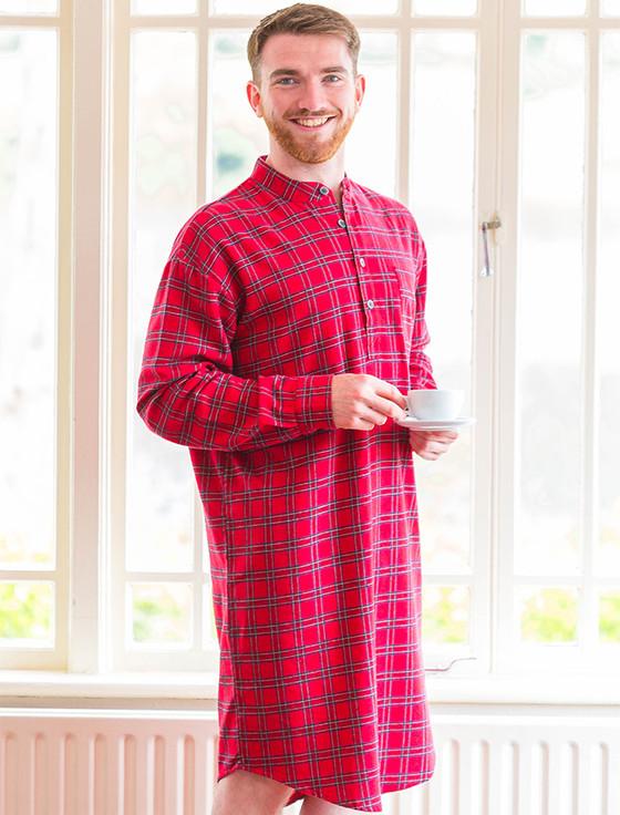 Aran Cashmere Men's Cotton Flannel Nightshirt - Red Tartan